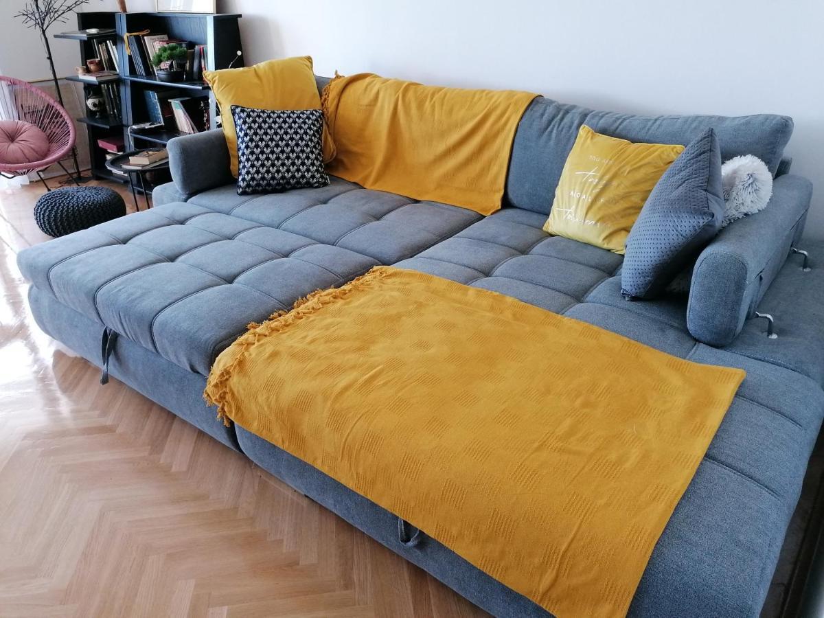 Sunny Spot Apartment Pula Ngoại thất bức ảnh